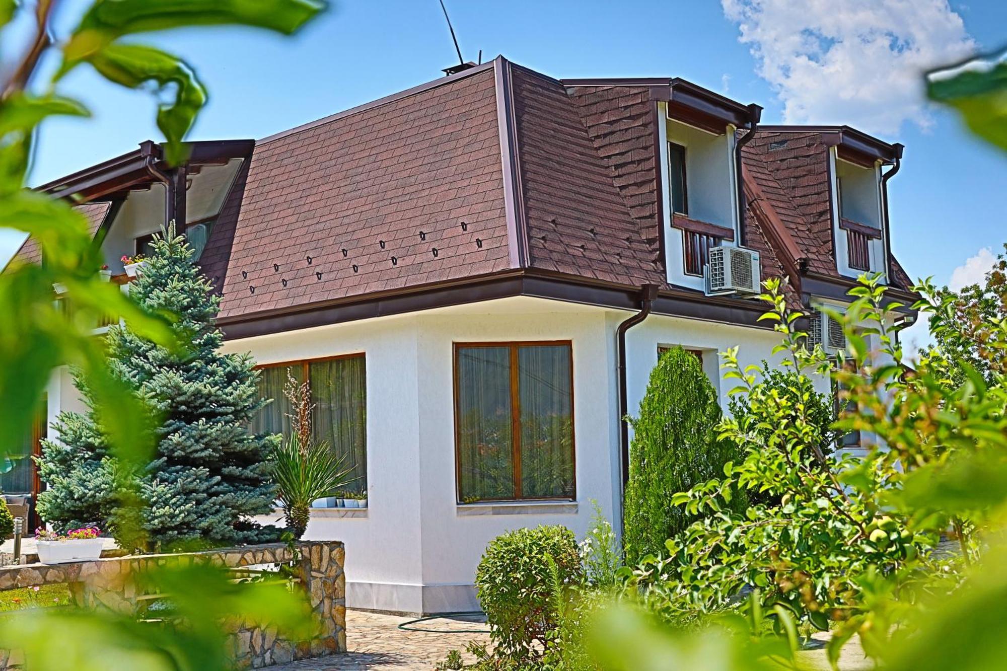 Holiday House Kubrat サパレヴァ・バニャ エクステリア 写真