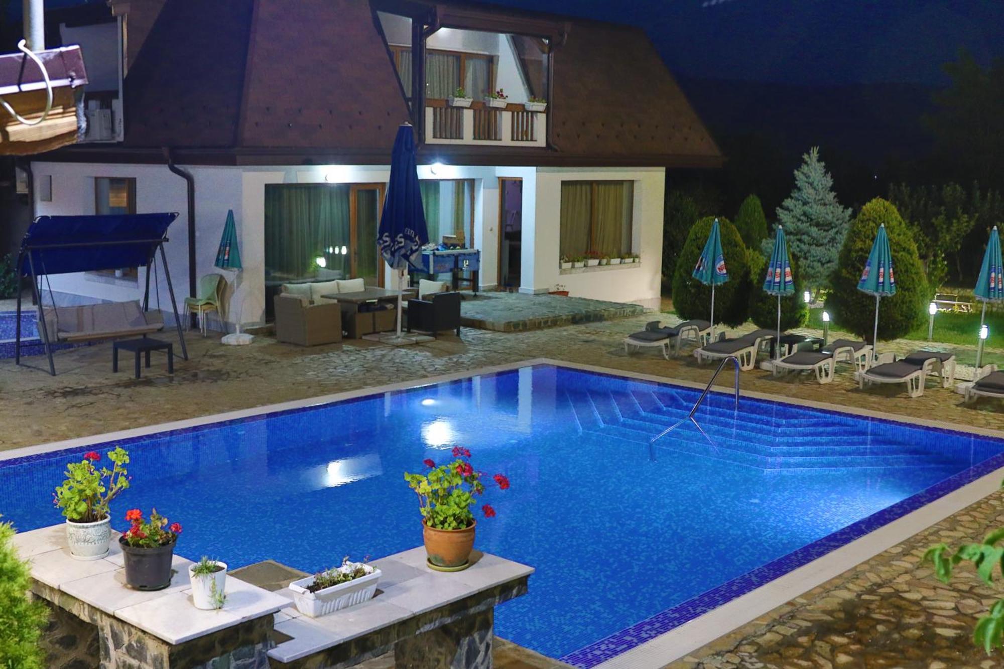 Holiday House Kubrat サパレヴァ・バニャ エクステリア 写真