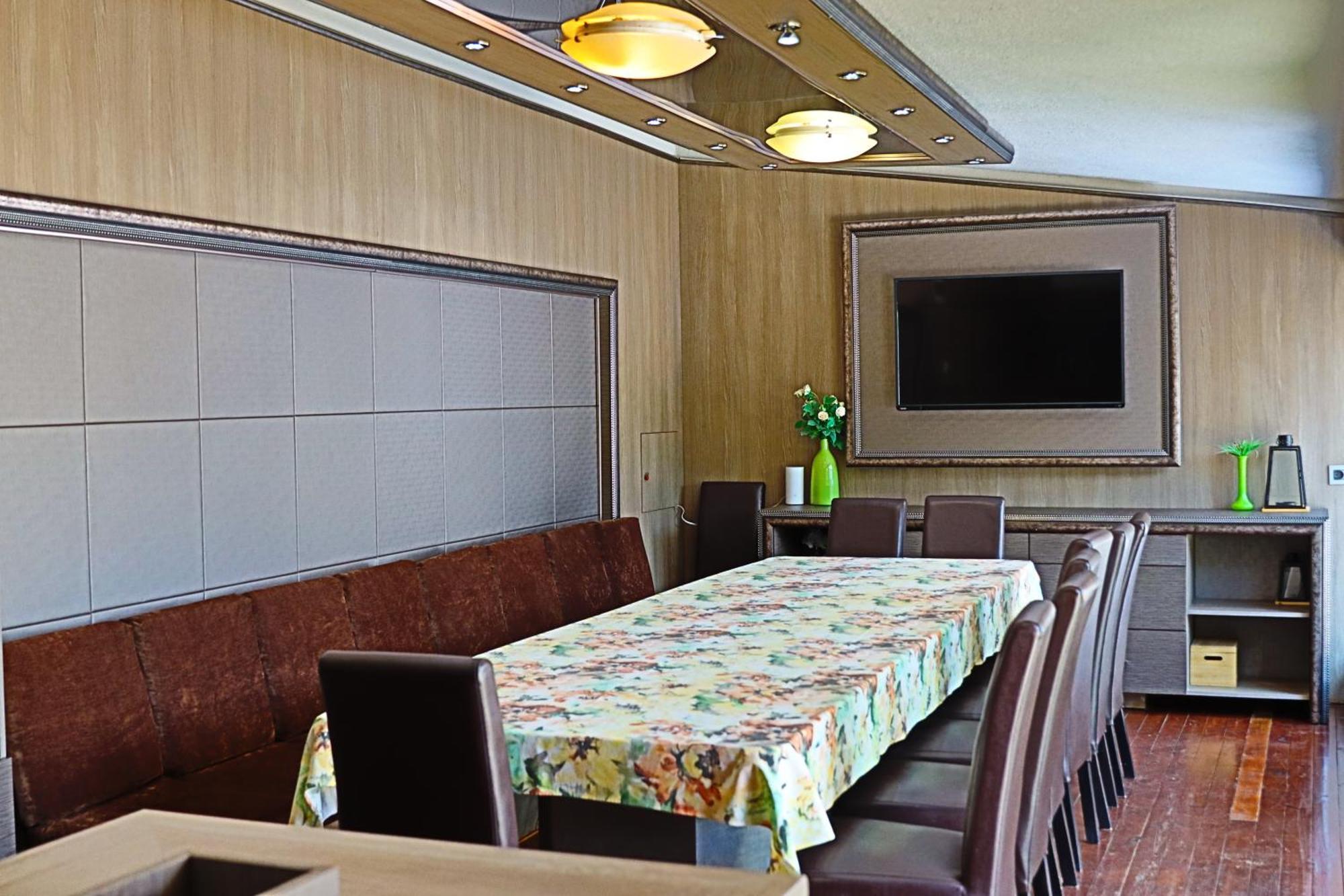 Holiday House Kubrat サパレヴァ・バニャ エクステリア 写真