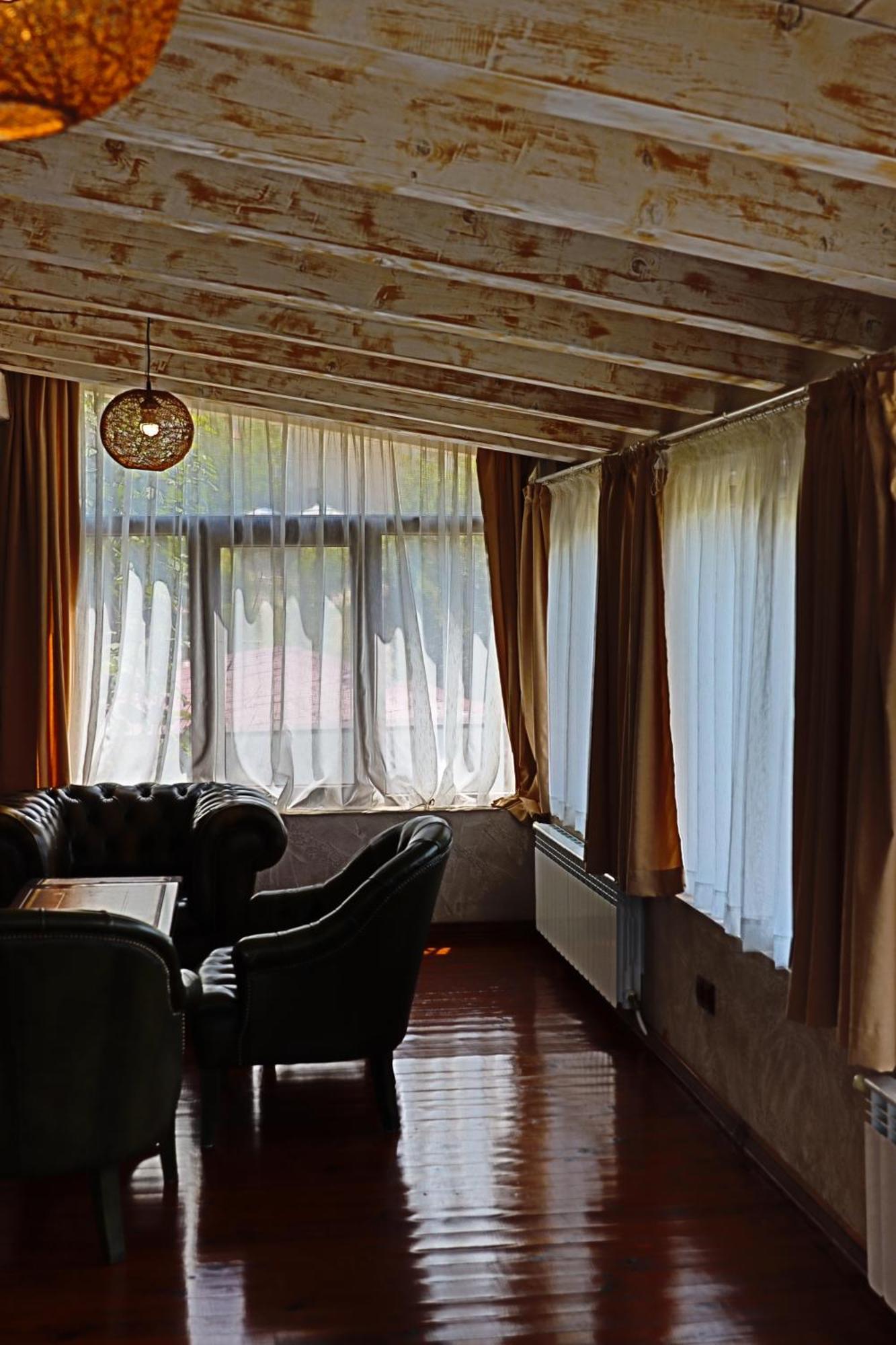 Holiday House Kubrat サパレヴァ・バニャ エクステリア 写真