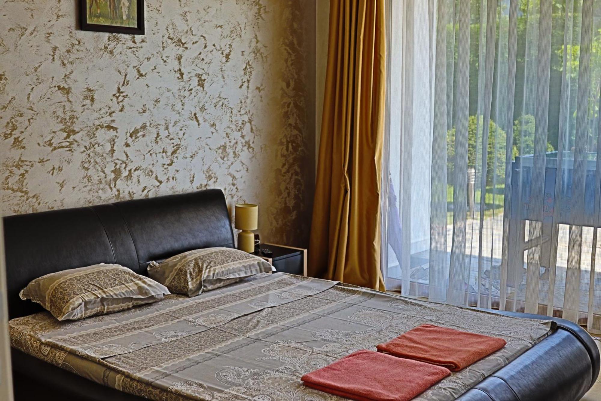 Holiday House Kubrat サパレヴァ・バニャ エクステリア 写真